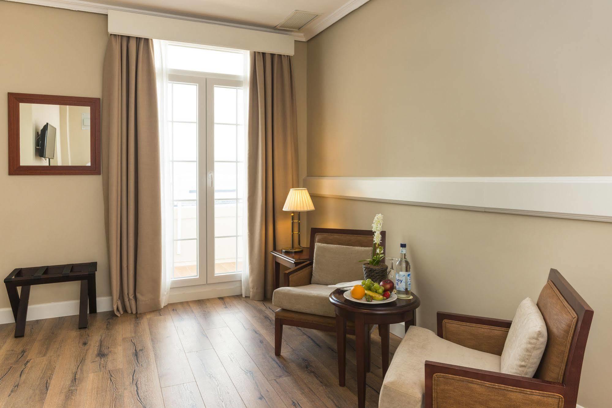 Rock Hotel Gibraltar Ngoại thất bức ảnh